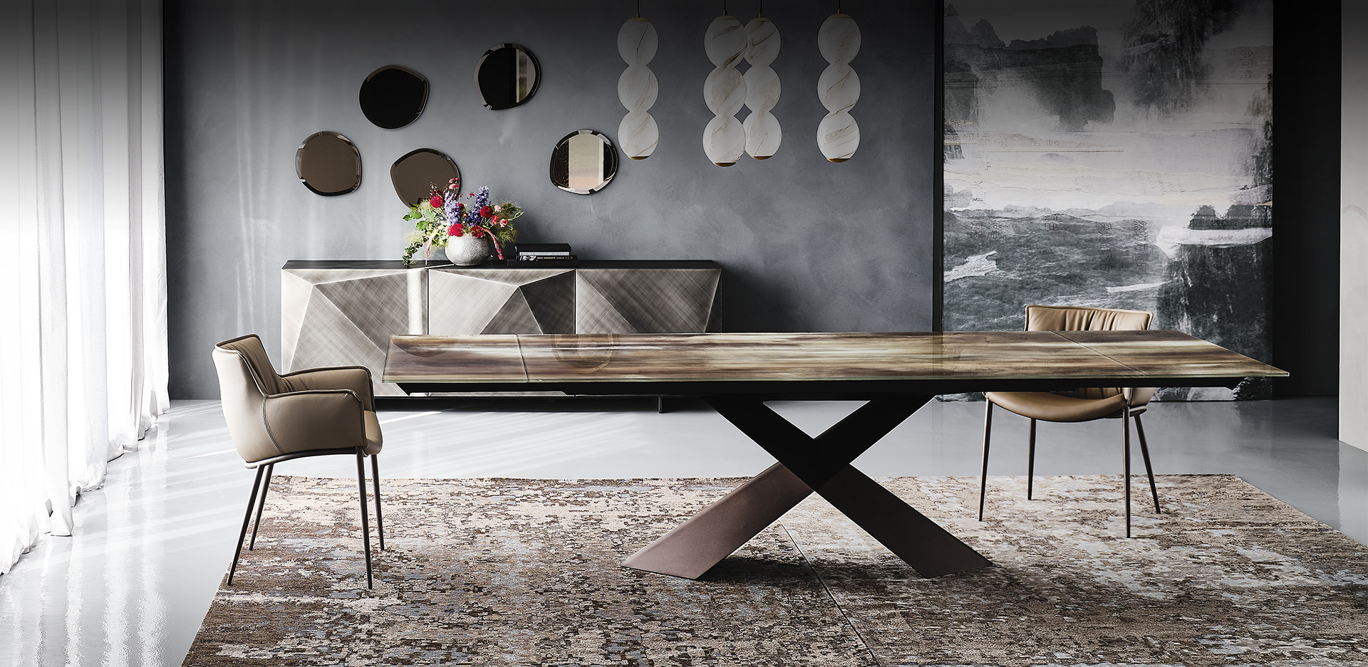 TYRON Crystalart Drive