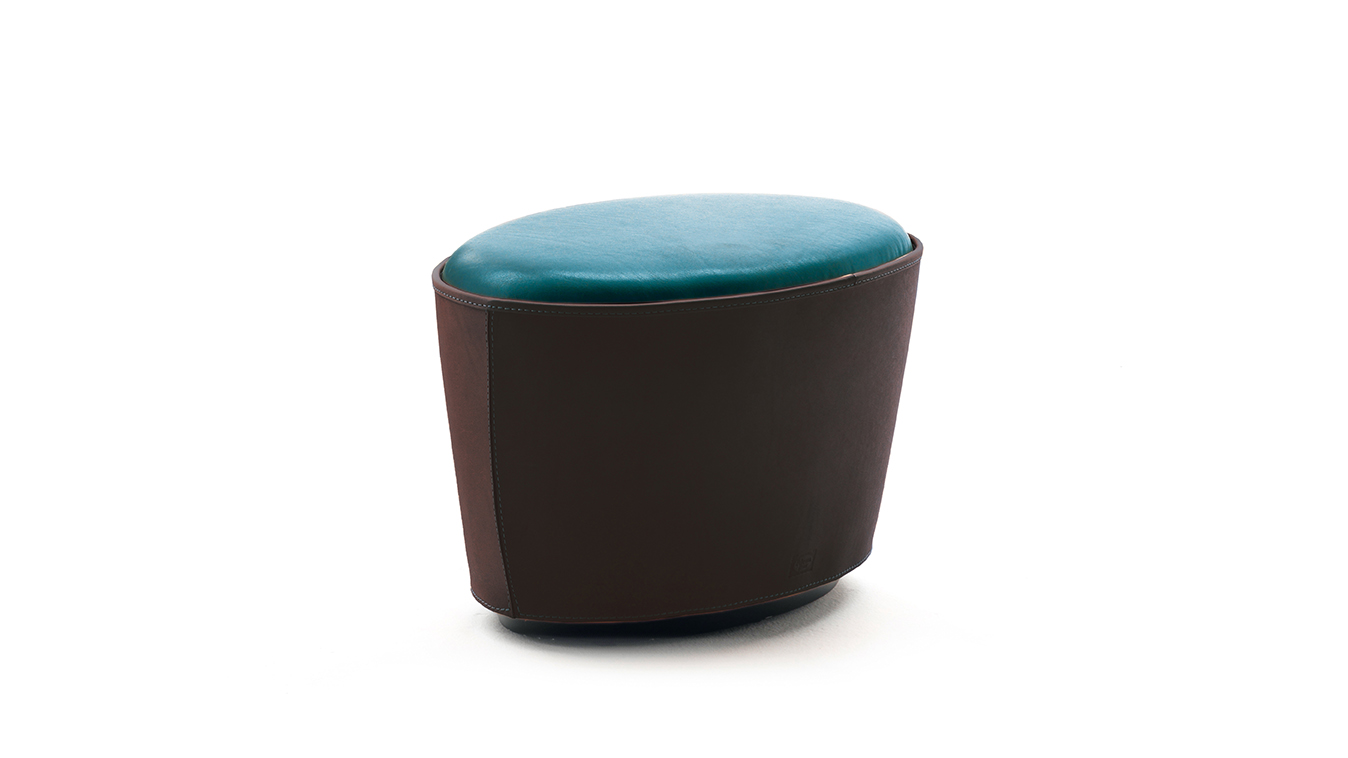 Mamy Blue | Ottoman