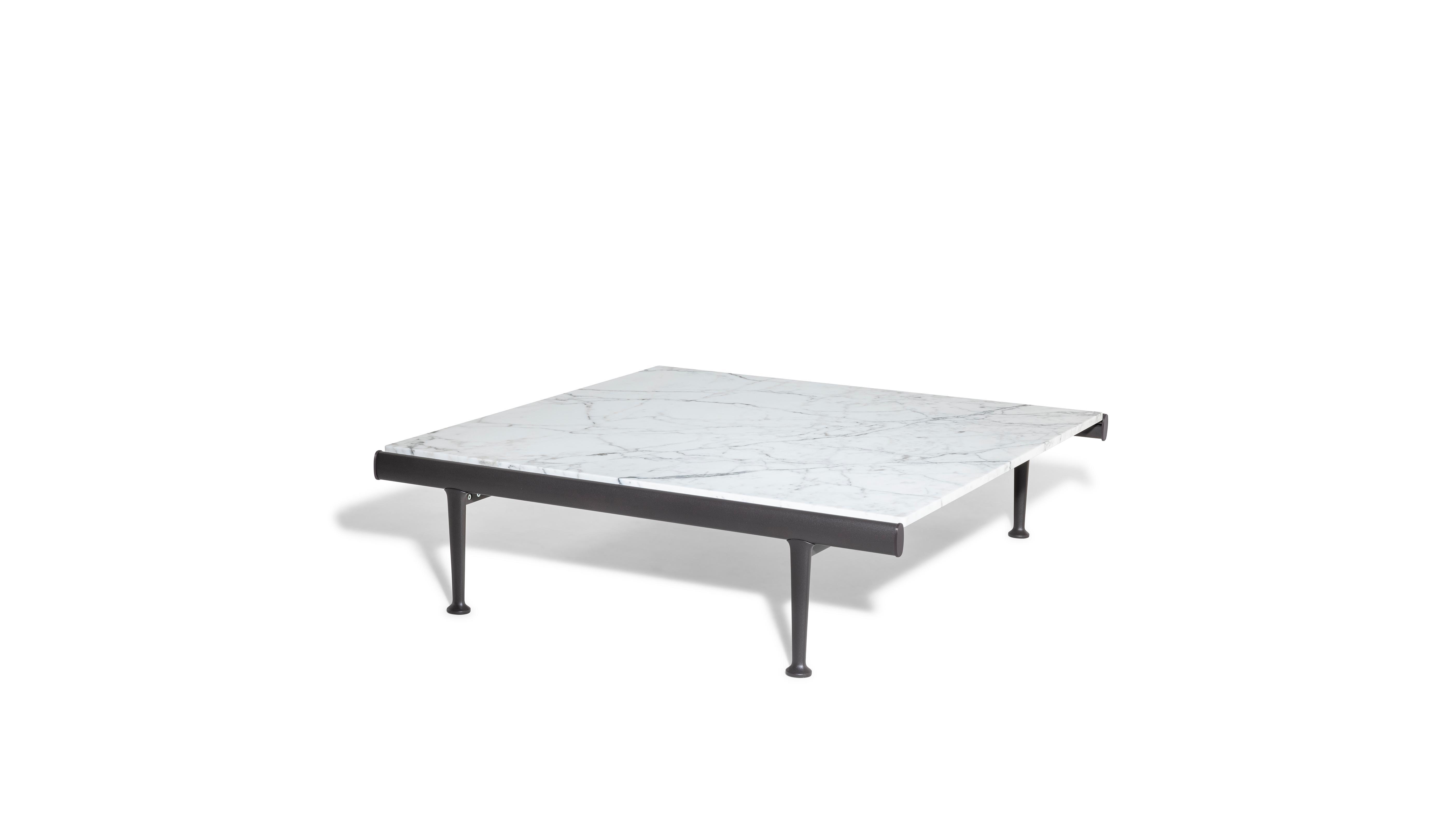 Souvenir d'Italie | 120x120cm Small Table