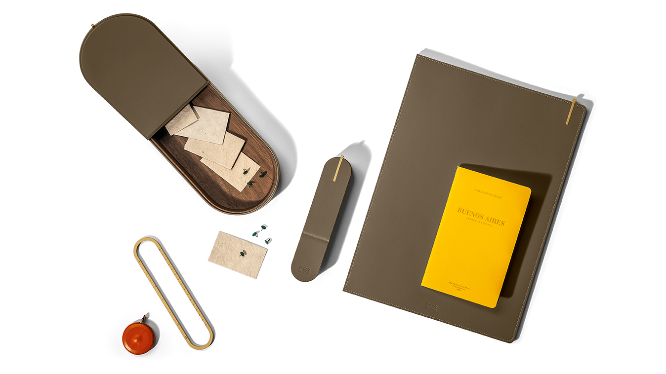 Zhuang | Desk Accessories