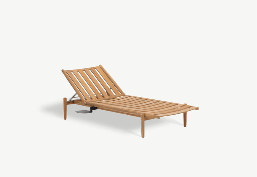 Levante 009 — шезлонг